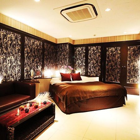Hotel O2 -Adult Only- Hirabari Exterior foto