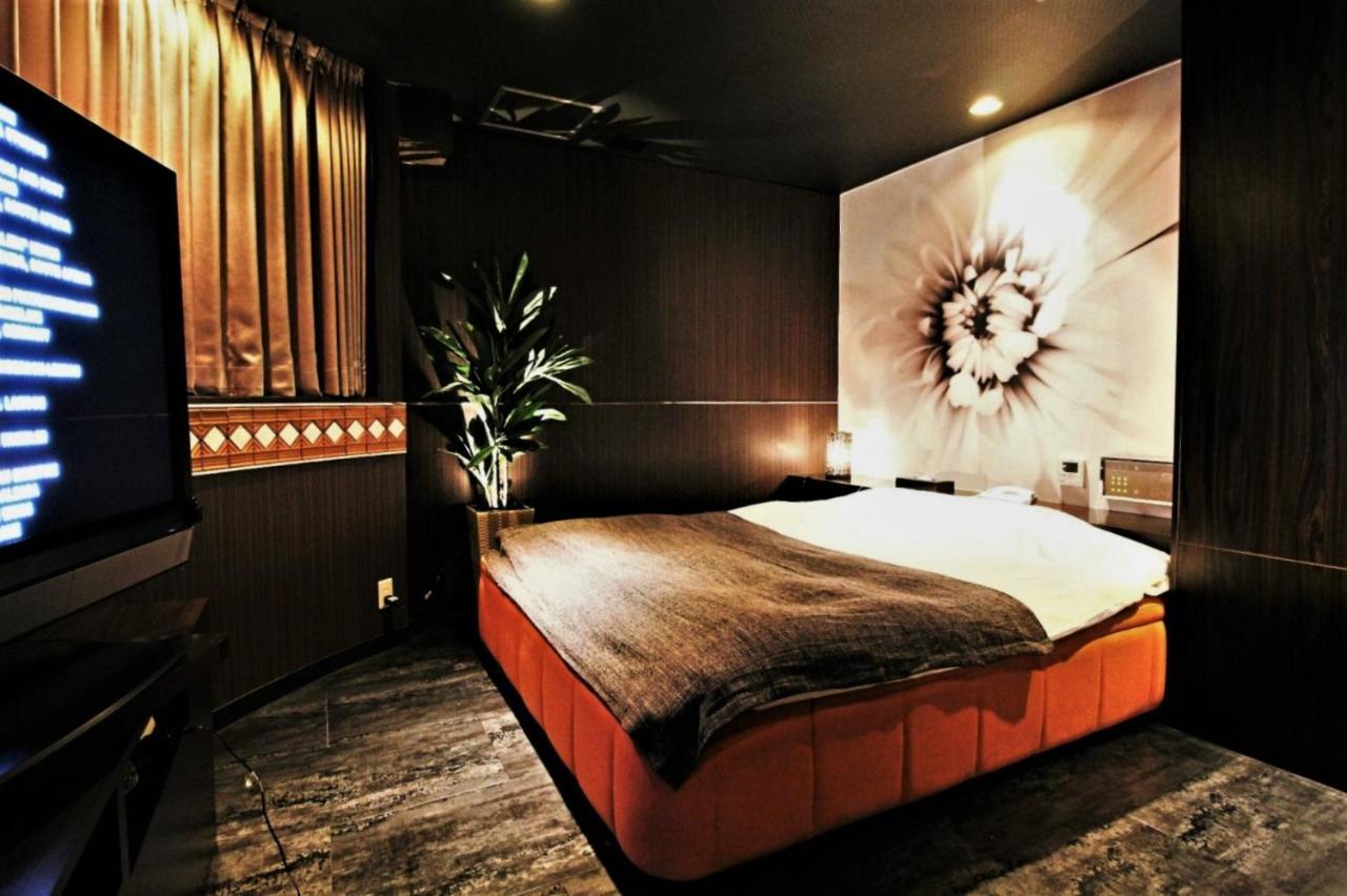 Hotel O2 -Adult Only- Hirabari Exterior foto