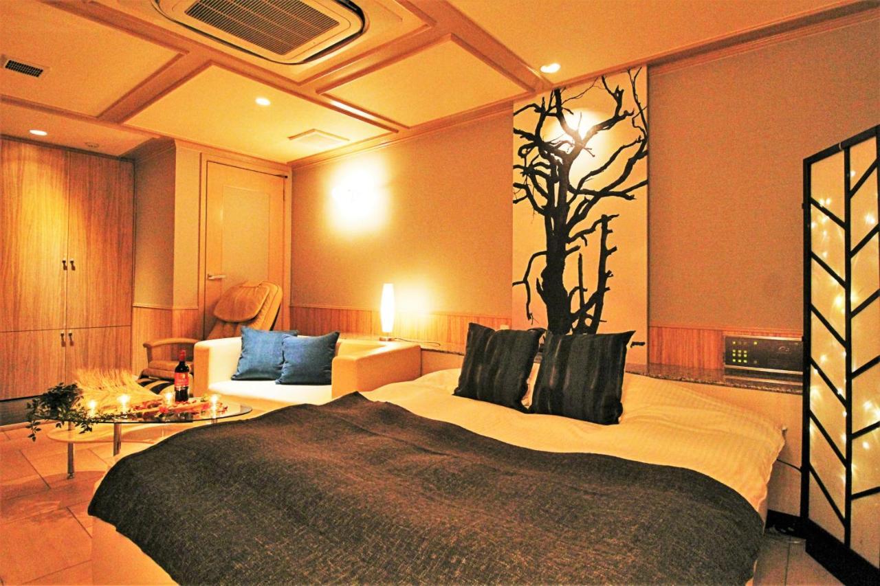 Hotel O2 -Adult Only- Hirabari Exterior foto