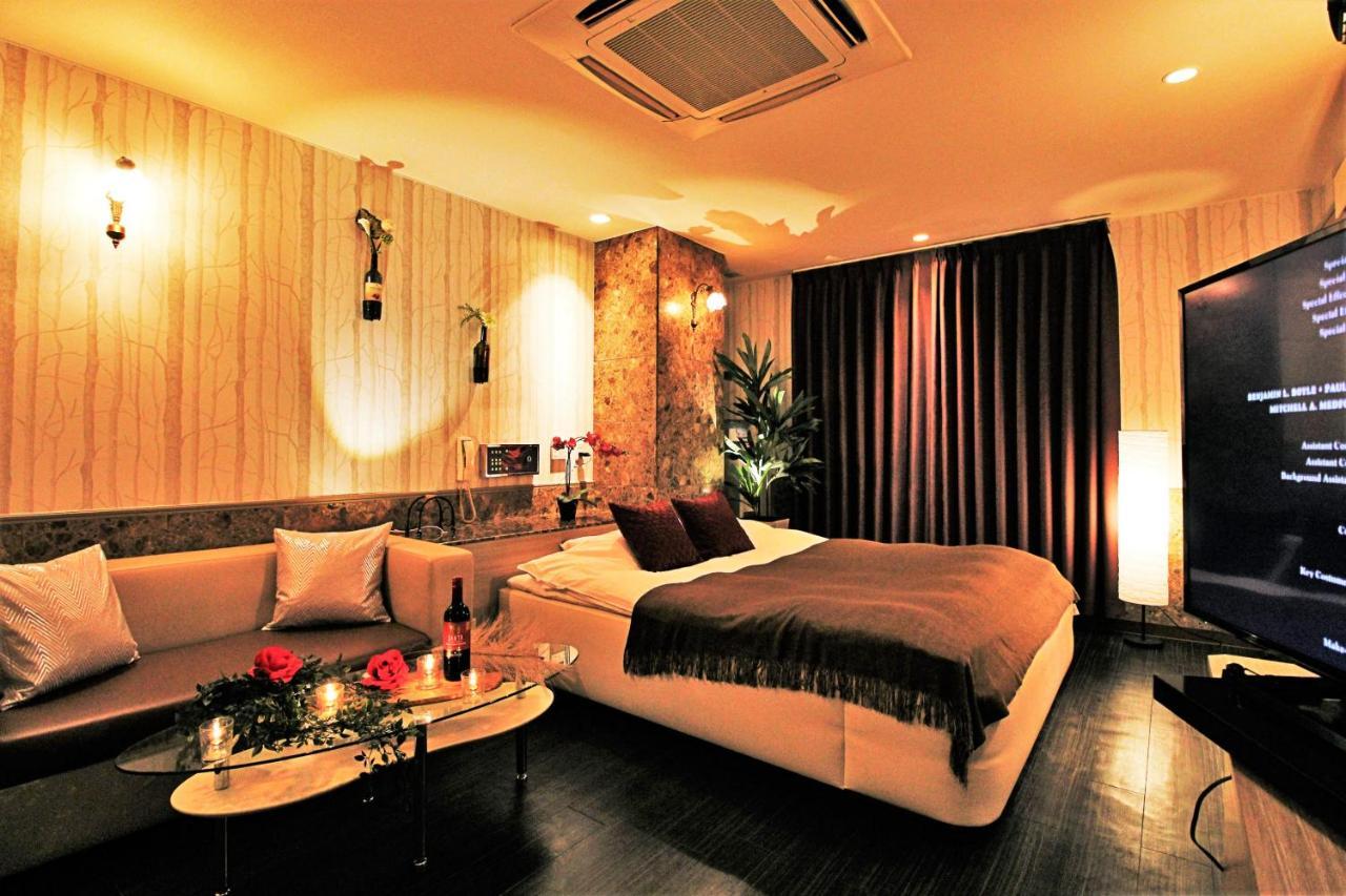 Hotel O2 -Adult Only- Hirabari Exterior foto