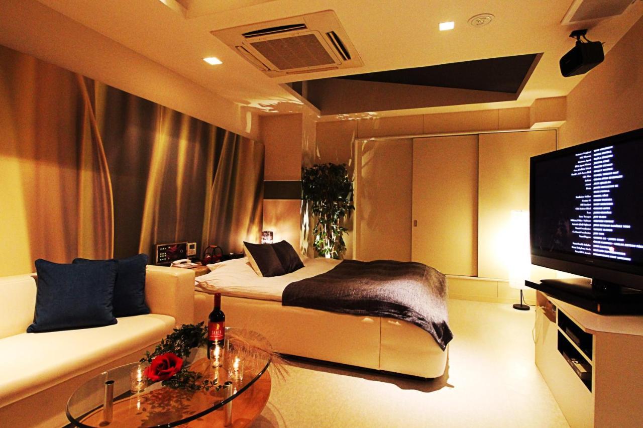 Hotel O2 -Adult Only- Hirabari Exterior foto