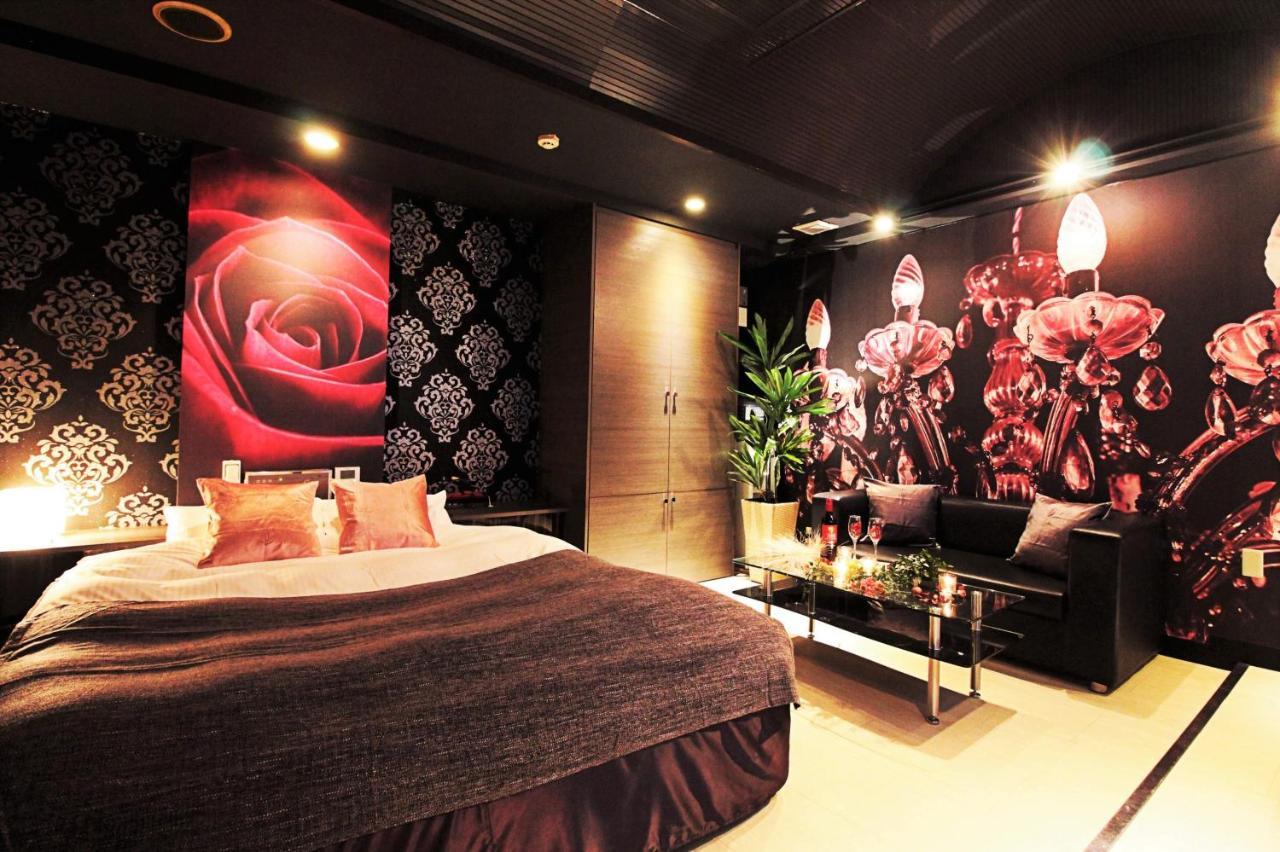 Hotel O2 -Adult Only- Hirabari Exterior foto