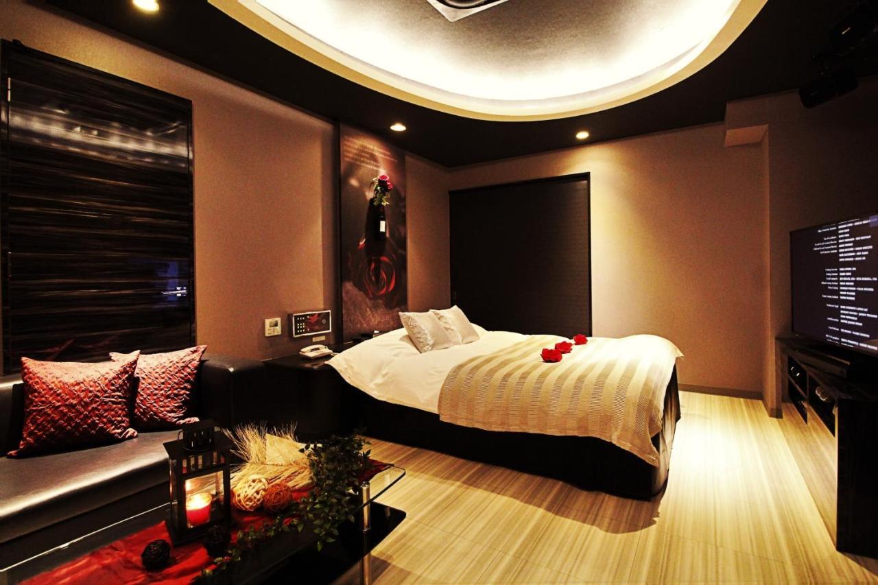 Hotel O2 -Adult Only- Hirabari Exterior foto